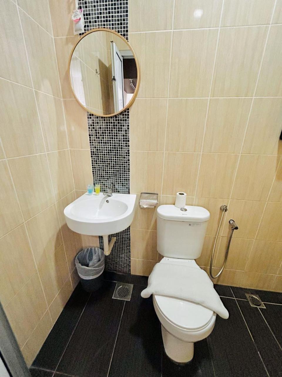 Ds Hotel Ipoh Kültér fotó